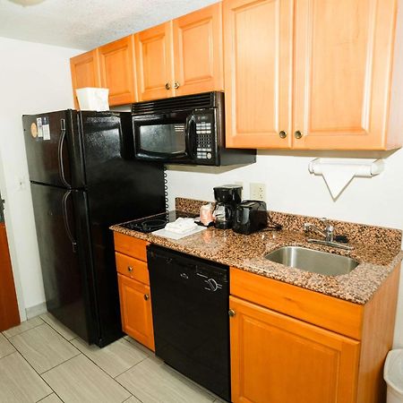 Mainstay Suites Knoxville North I-75 Bagian luar foto