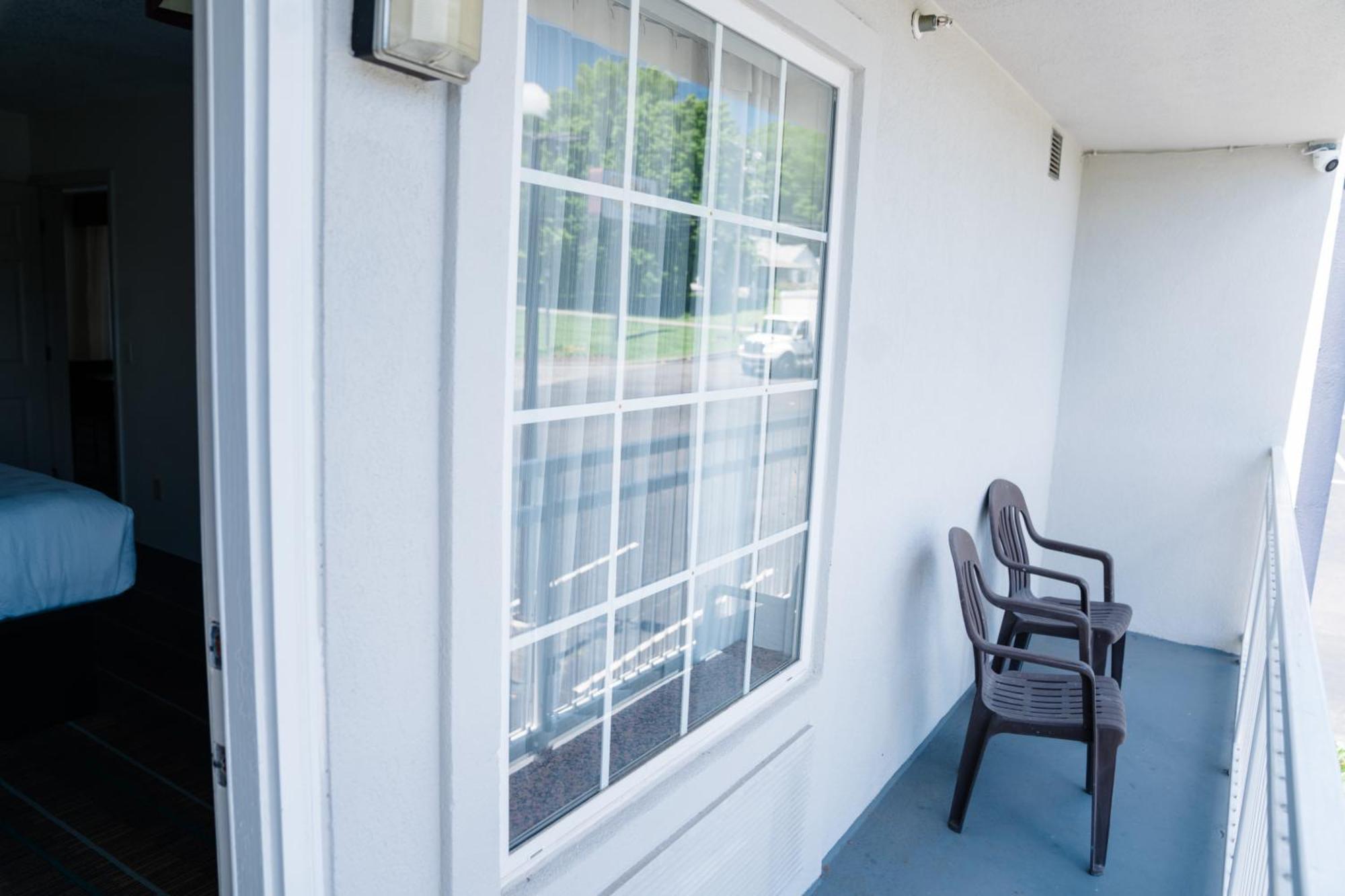 Mainstay Suites Knoxville North I-75 Bagian luar foto