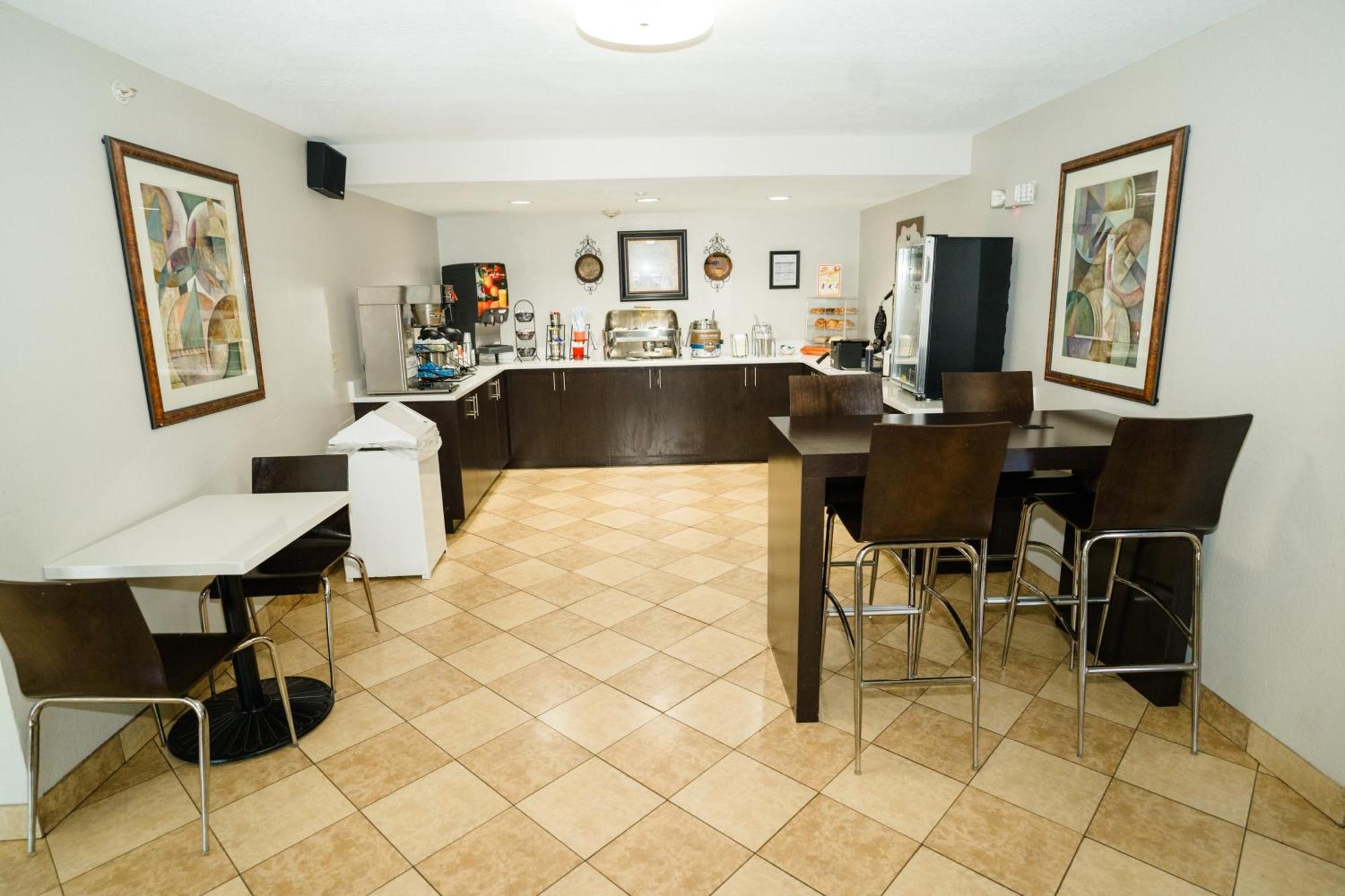 Mainstay Suites Knoxville North I-75 Bagian luar foto