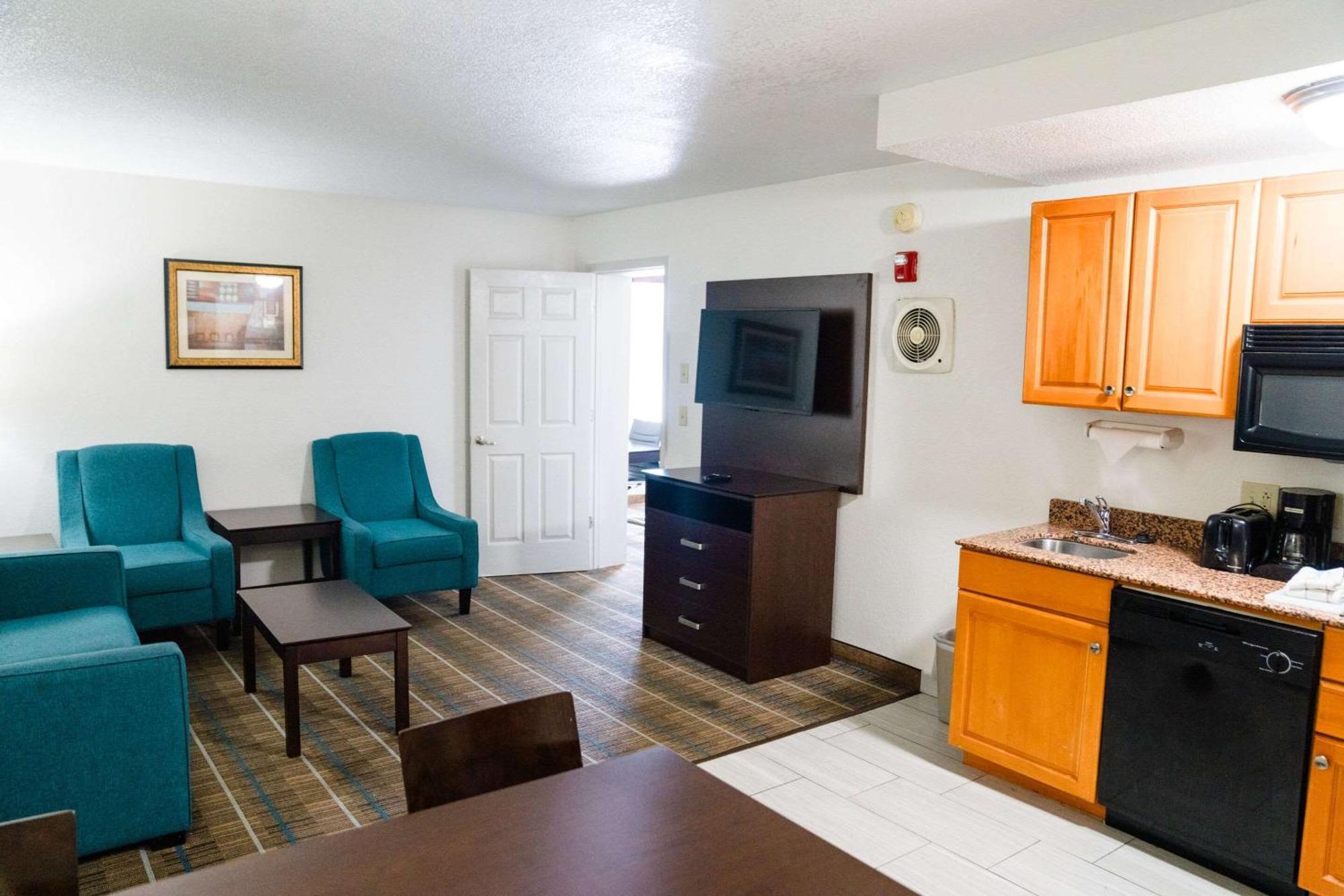 Mainstay Suites Knoxville North I-75 Bagian luar foto