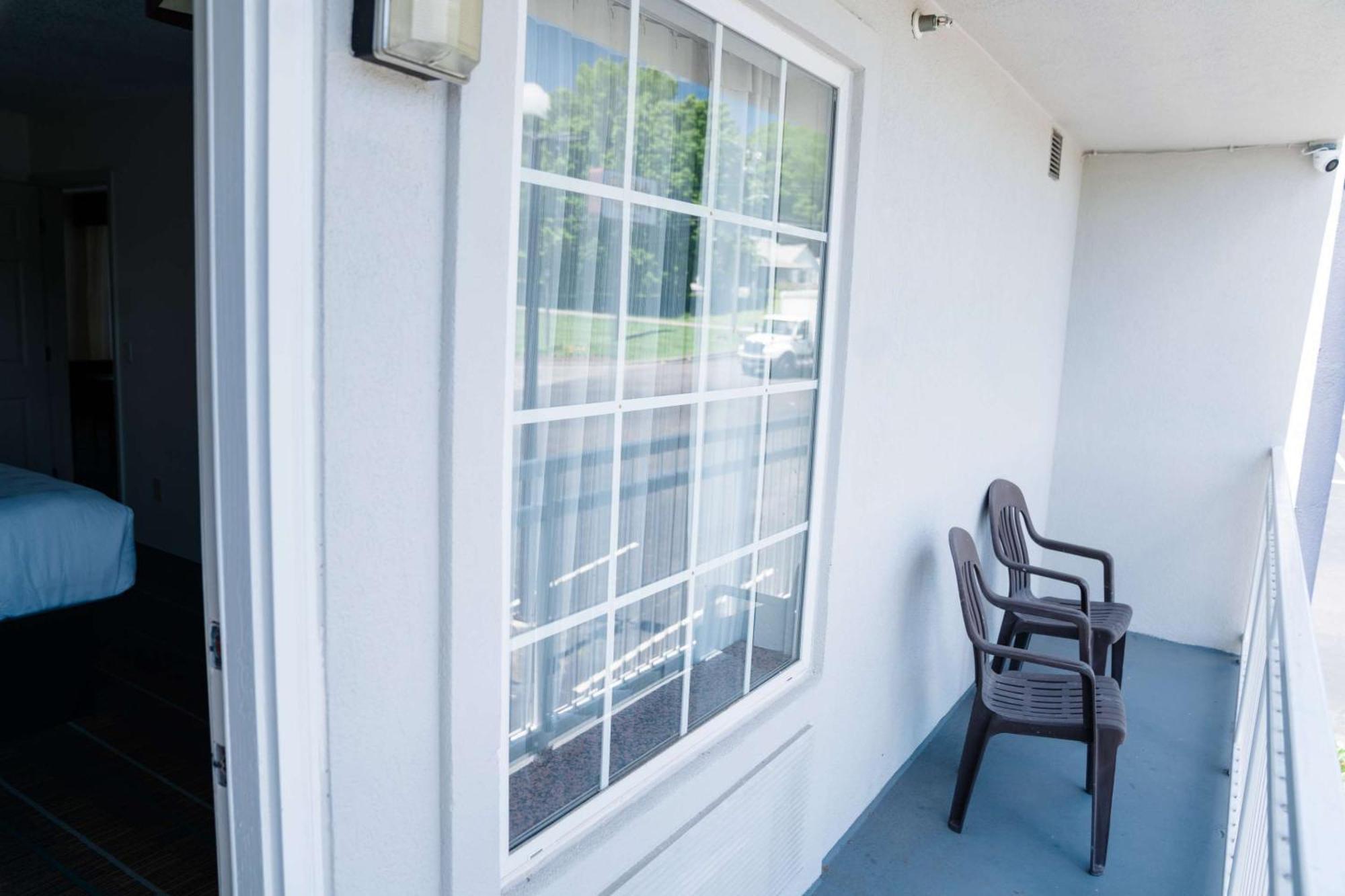 Mainstay Suites Knoxville North I-75 Bagian luar foto